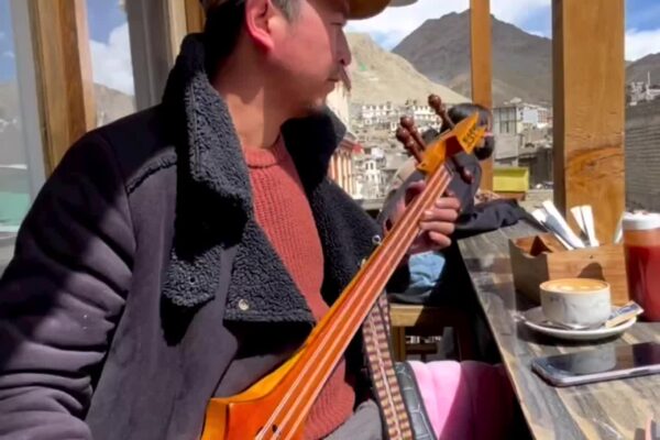 Raghu Dixit was fascinated by the soulful singing of Tsewang Phuntsong during his visit to Ladakh
